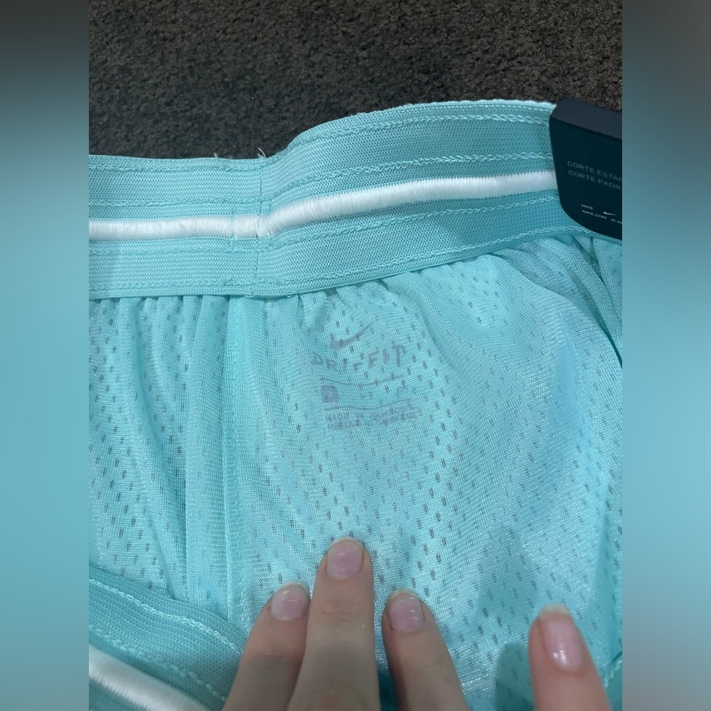 Nike Women’s Dri-FIT Swoosh Fly Basketball Shorts - Picture 8 of 11